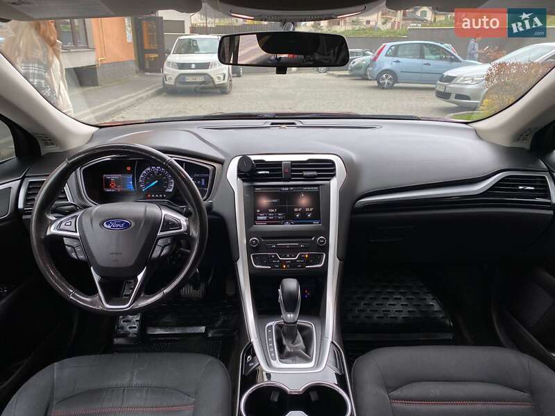 Седан Ford Fusion 2015 в Ивано-Франковске
