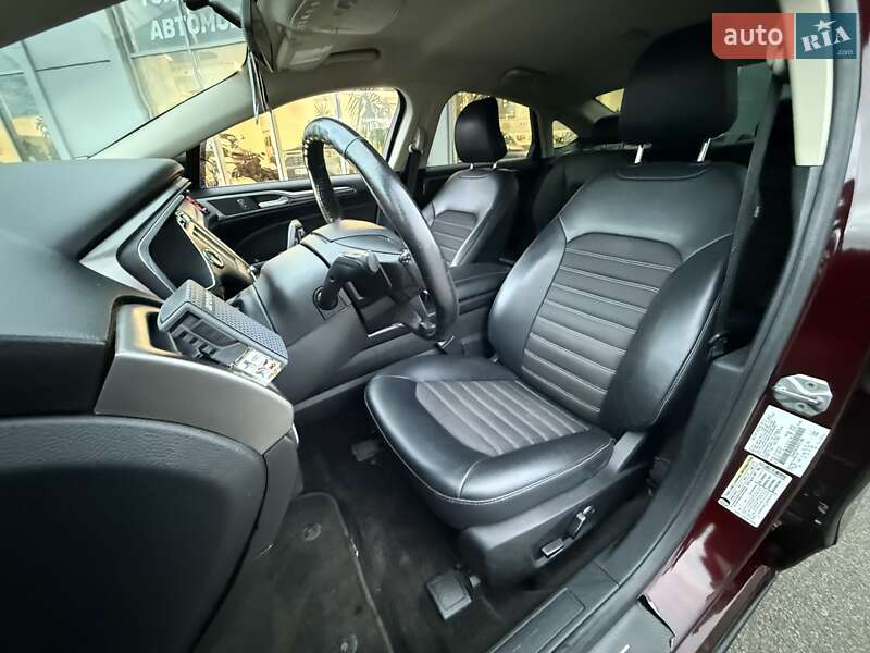 Седан Ford Fusion 2017 в Киеве фото 15 Седан Ford Fusion 2017 в Киеве