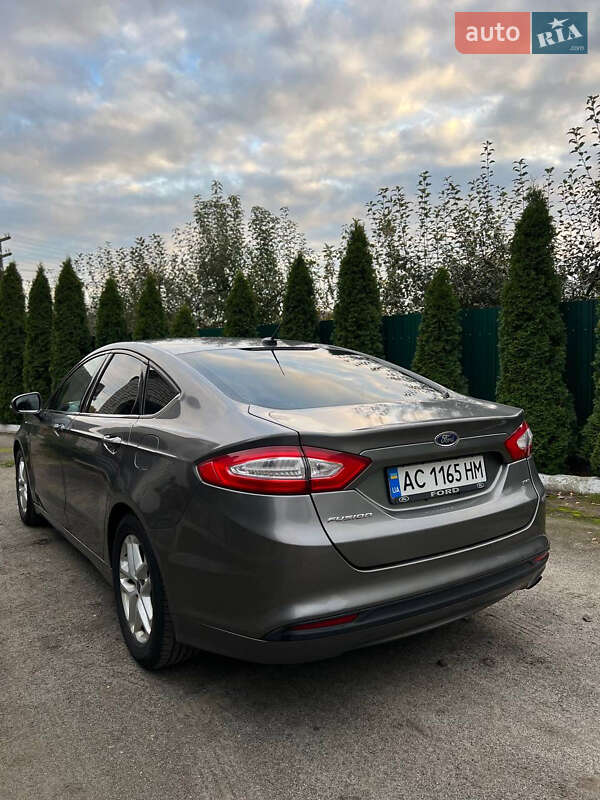 Седан Ford Fusion 2014 в Ковеле