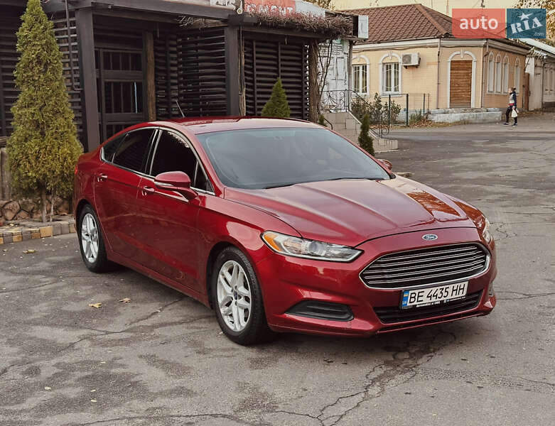 Седан Ford Fusion 2014 в Николаеве