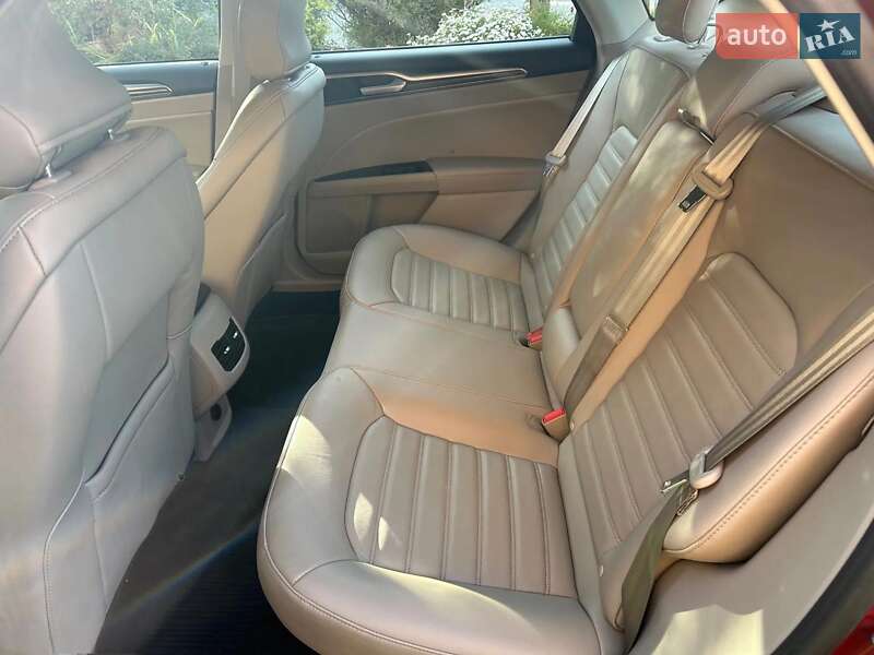 Седан Ford Fusion 2016 в Києві фото 6 Седан Ford Fusion 2016 в Києві