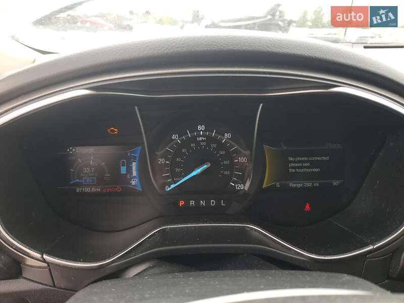 Седан Ford Fusion 2018 в Львове