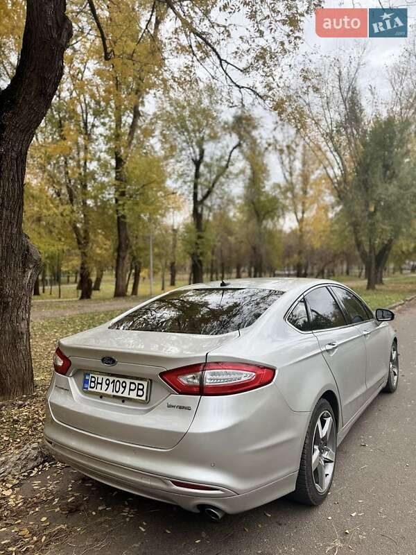 Седан Ford Fusion 2013 в Кривому Розі фото 3 Седан Ford Fusion 2013 в Кривому Розі