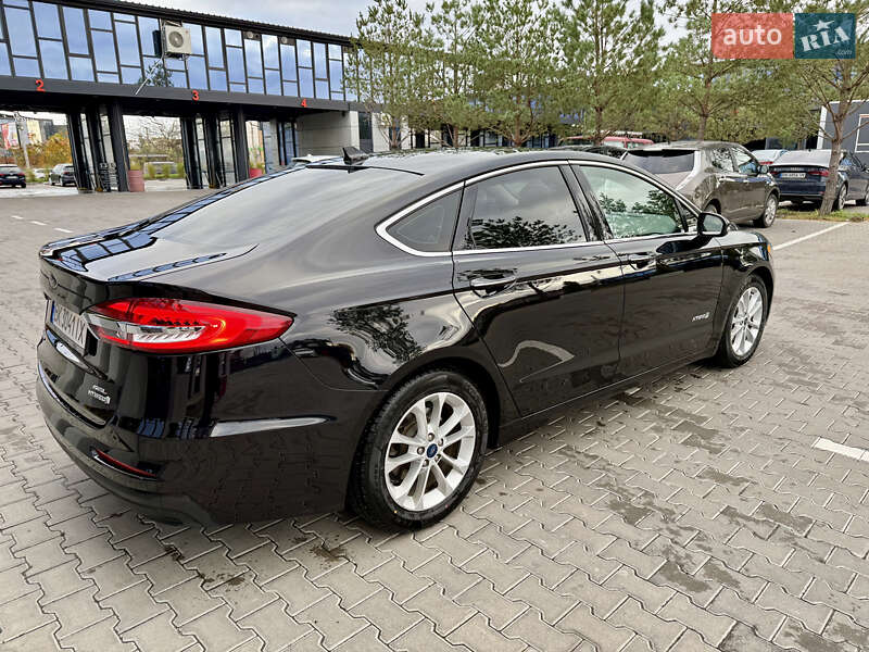 Седан Ford Fusion 2019 в Рівному фото 8 Седан Ford Fusion 2019 в Рівному