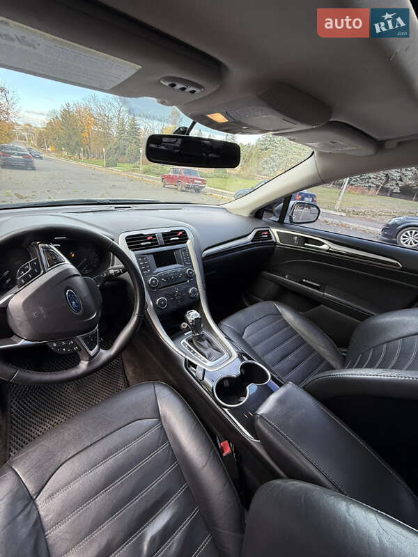 Седан Ford Fusion 2014 в Благовещенском фото 3 Седан Ford Fusion 2014 в Благовещенском