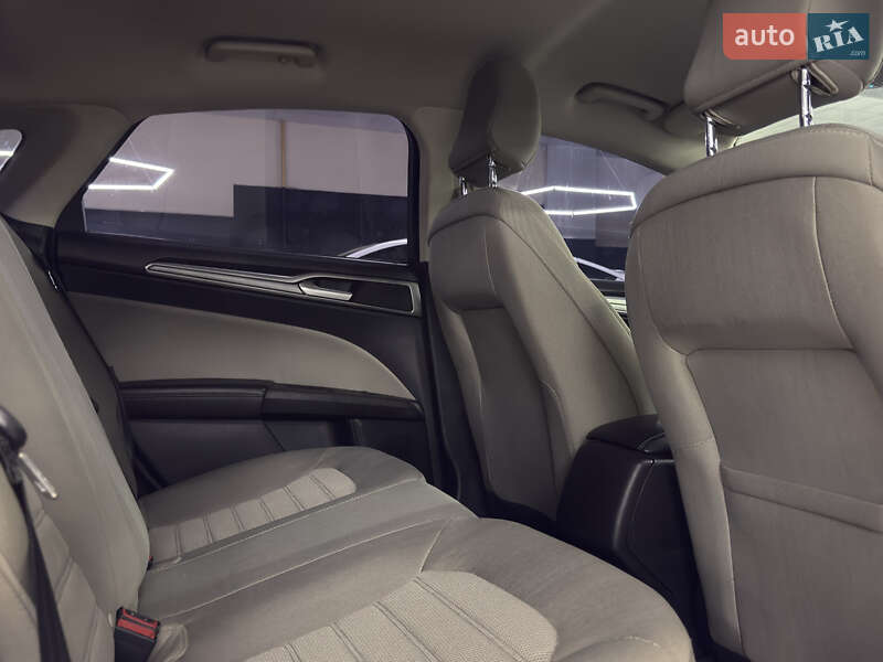 Седан Ford Fusion 2020 в Николаеве