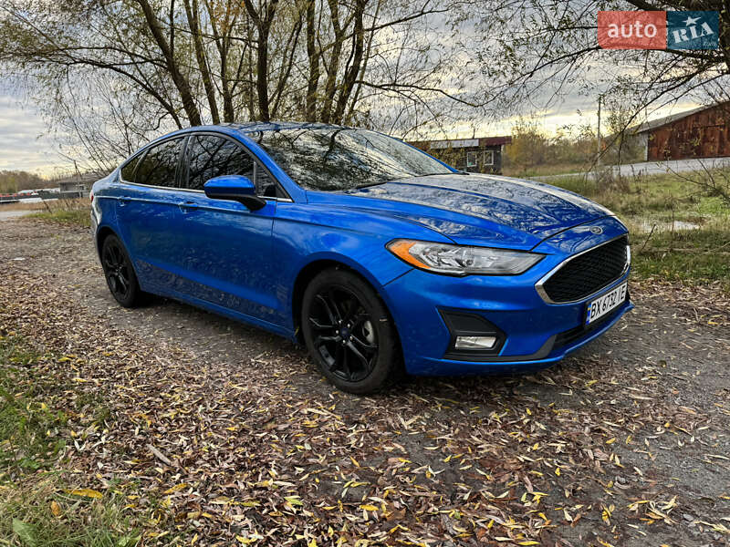 Седан Ford Fusion 2020 в Житомирі