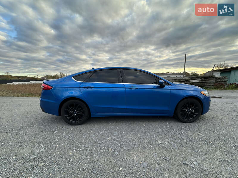 Седан Ford Fusion 2020 в Житомирі