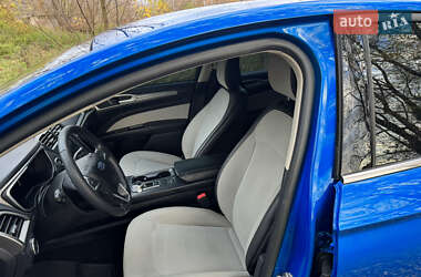 Седан Ford Fusion 2020 в Житомире