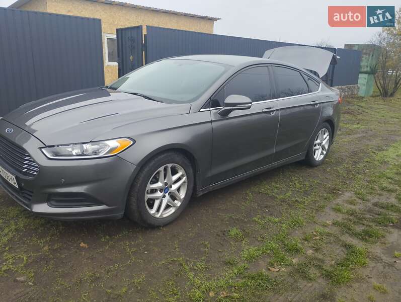Ford Fusion 2014