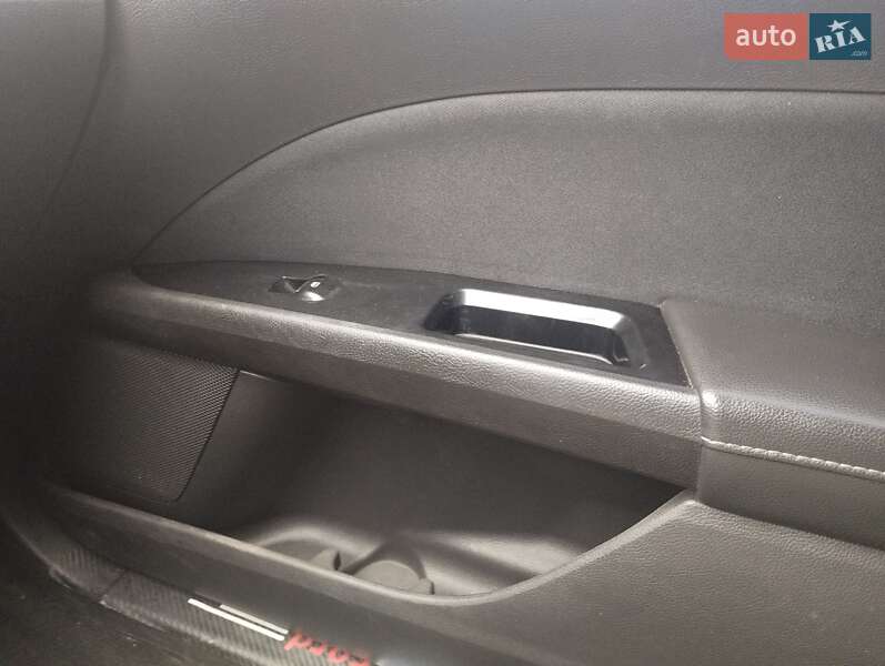 Седан Ford Fusion 2014 в Кропивницькому фото 4 Седан Ford Fusion 2014 в Кропивницькому