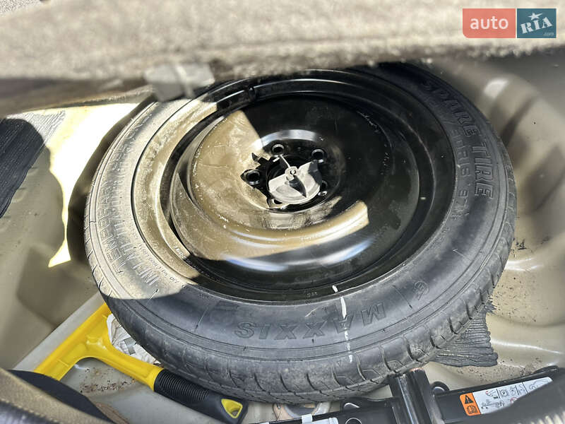 Седан Ford Fusion 2015 в Києві