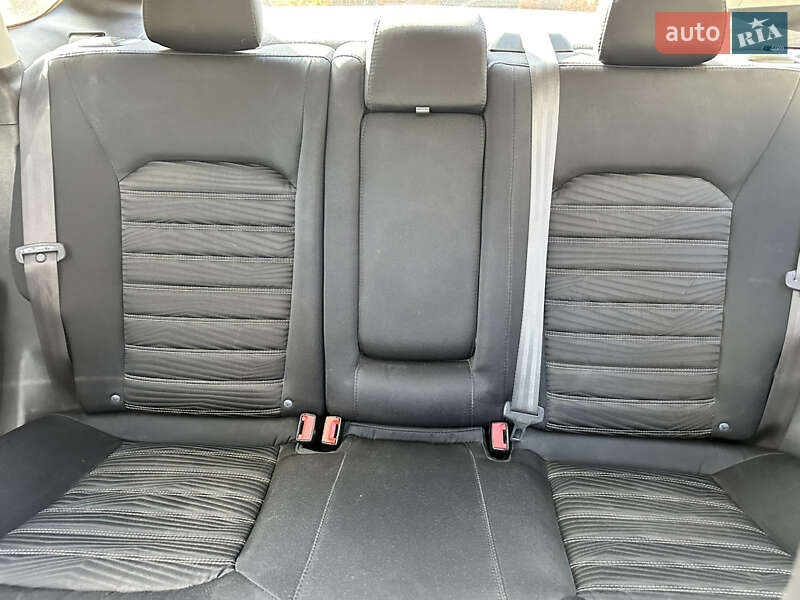 Седан Ford Fusion 2015 в Києві