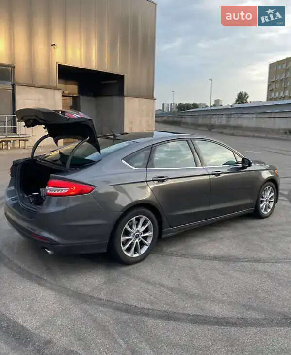 Седан Ford Fusion 2016 в Хмельницькому фото 5 Седан Ford Fusion 2016 в Хмельницькому