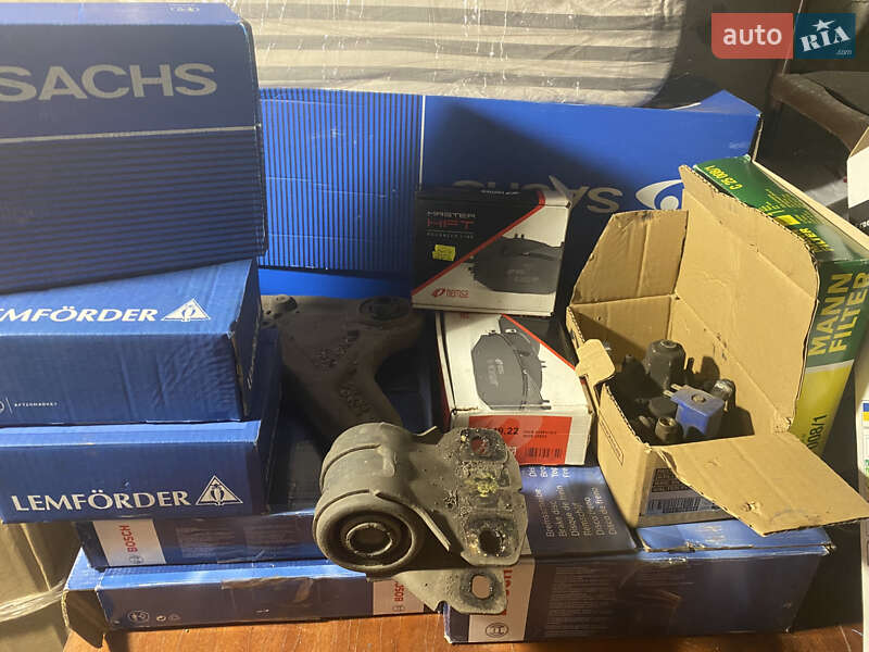 Седан Ford Fusion 2015 в Києві