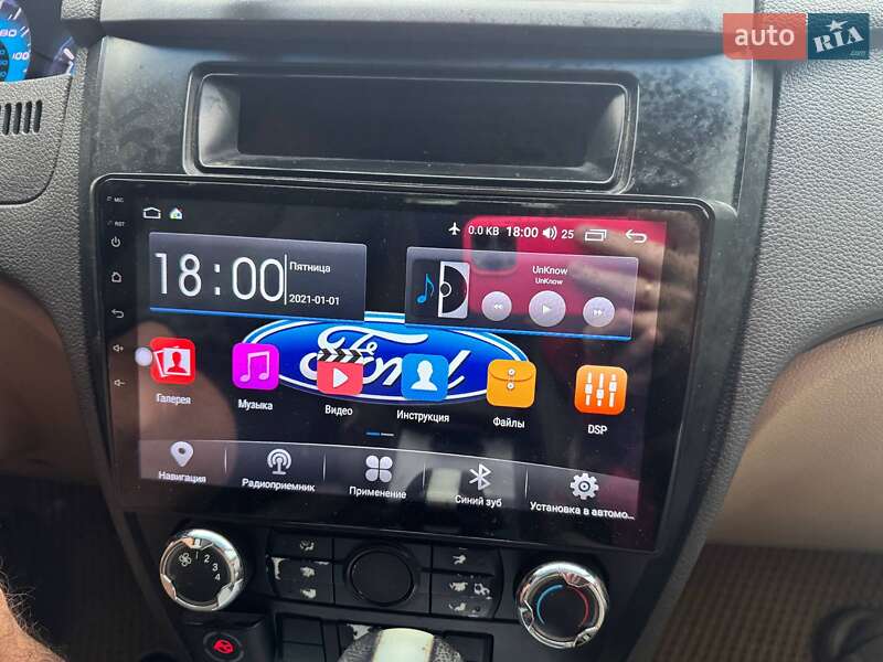 Хетчбек Ford Fusion 2010 в Дніпрі фото 2 Хетчбек Ford Fusion 2010 в Дніпрі