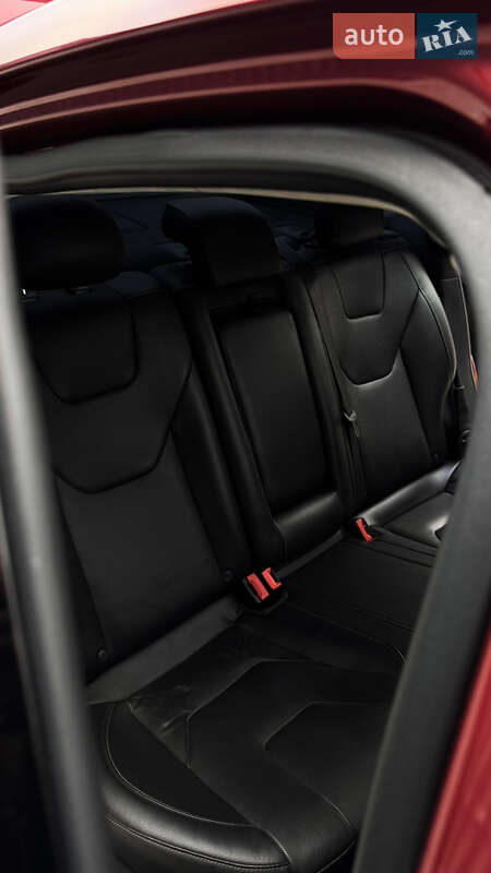 Седан Ford Fusion 2014 в Черкассах