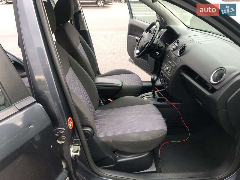 Хетчбек Ford Fusion 2006 в Луцьку фото 15 Хетчбек Ford Fusion 2006 в Луцьку