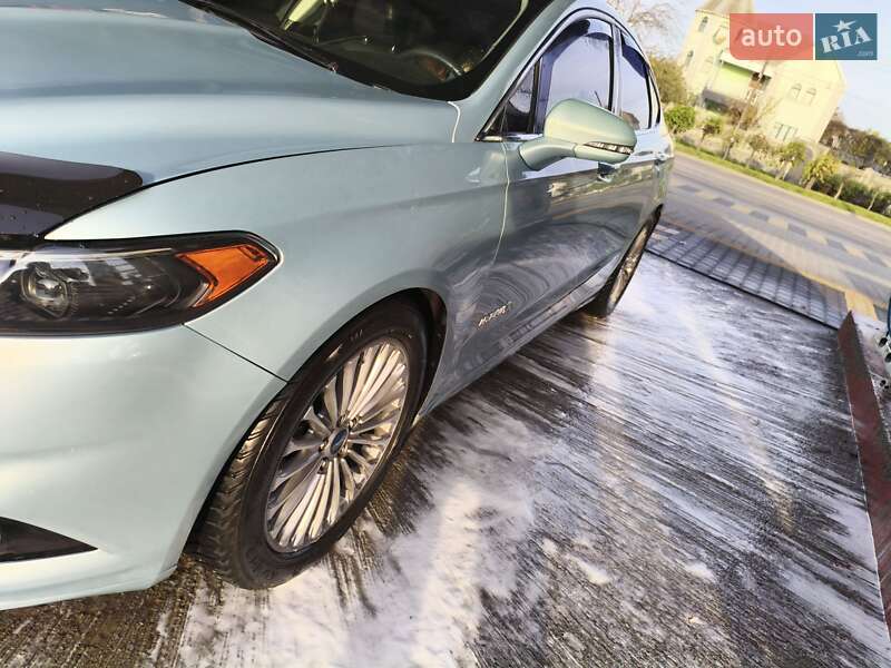 Седан Ford Fusion 2013 в Белой Церкви