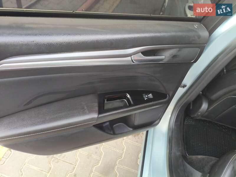 Седан Ford Fusion 2013 в Белой Церкви