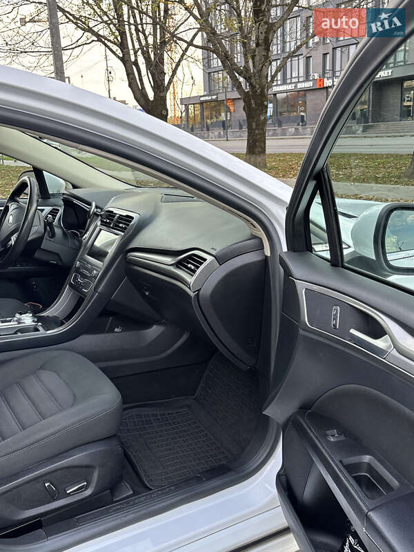 Седан Ford Fusion 2019 в Ужгороді фото 12 Седан Ford Fusion 2019 в Ужгороді