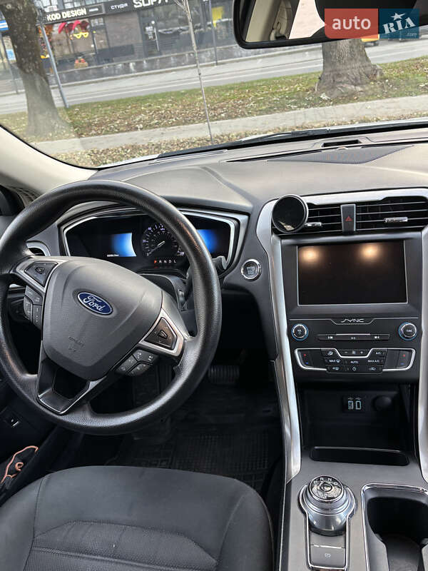 Седан Ford Fusion 2019 в Ужгороді фото 16 Седан Ford Fusion 2019 в Ужгороді