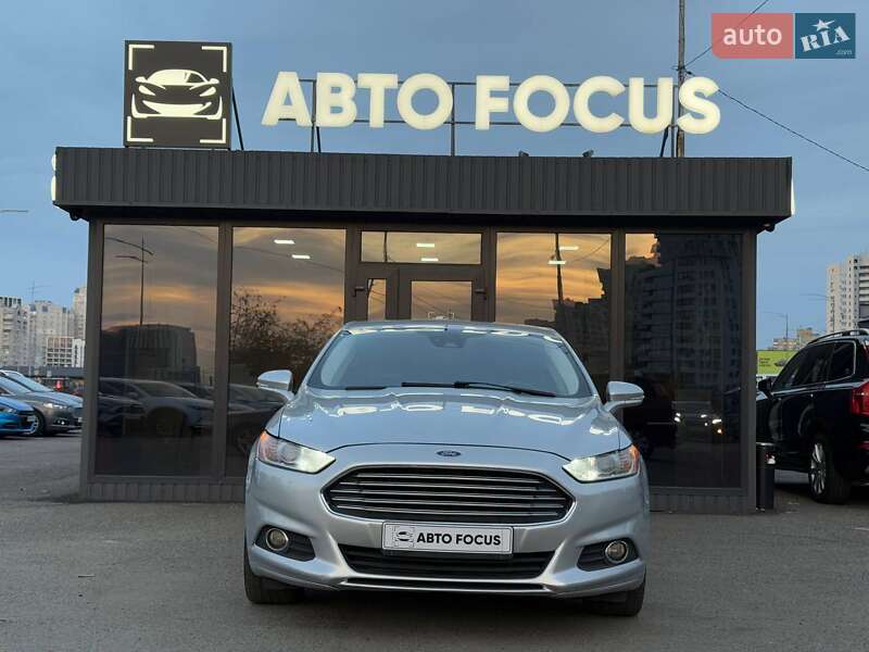 Седан Ford Fusion 2013 в Киеве фото 3 Седан Ford Fusion 2013 в Киеве