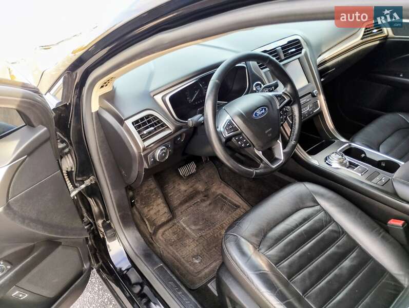 Седан Ford Fusion 2017 в Полтаві