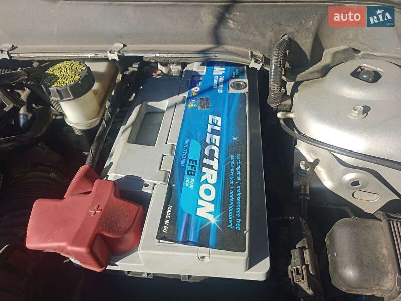 Седан Ford Fusion 2017 в Киеве фото 25 Седан Ford Fusion 2017 в Киеве