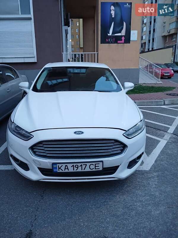 Седан Ford Fusion 2016 в Киеве