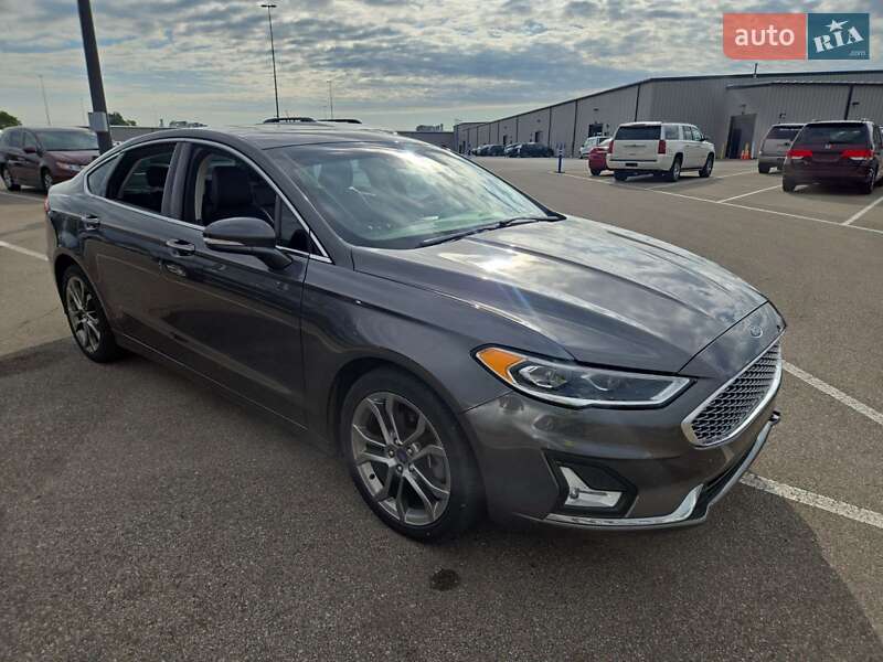 Ford Fusion 2020
