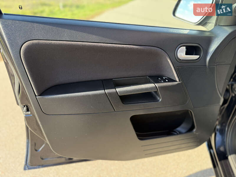 Хетчбек Ford Fusion 2009 в Борисполі фото 25 Хетчбек Ford Fusion 2009 в Борисполі