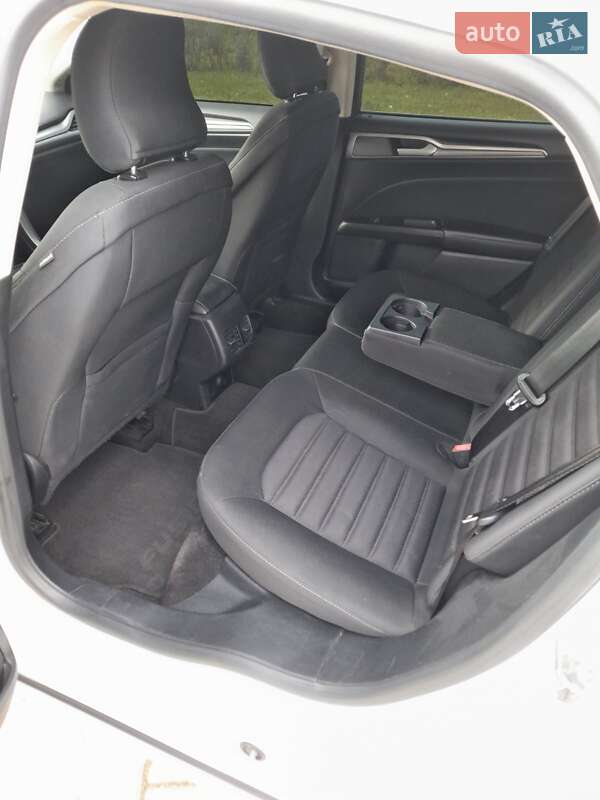 Седан Ford Fusion 2017 в Тернополе