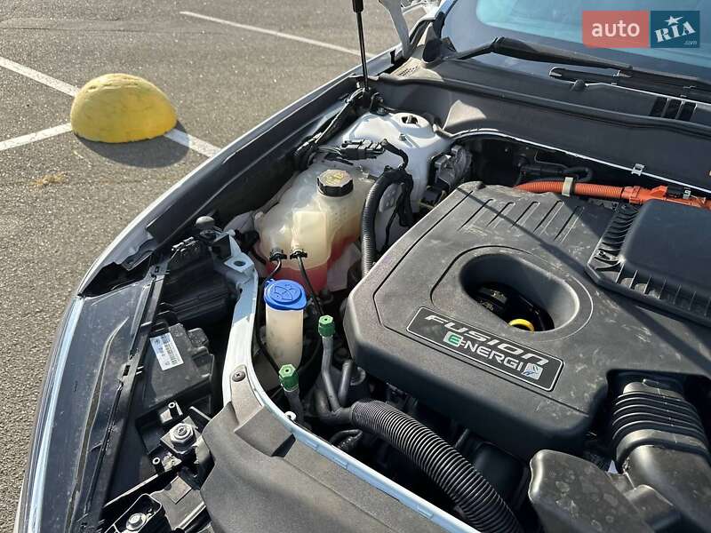 Седан Ford Fusion 2016 в Яготині