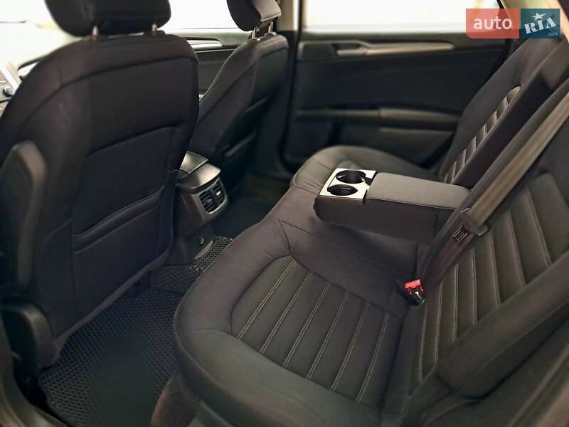 Седан Ford Fusion 2015 в Запорожье