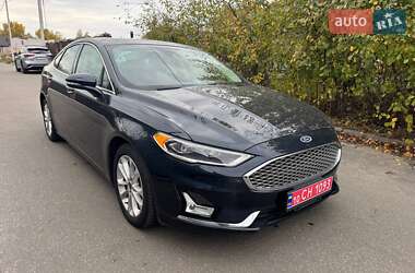 Седан Ford Fusion 2019 в Киеве