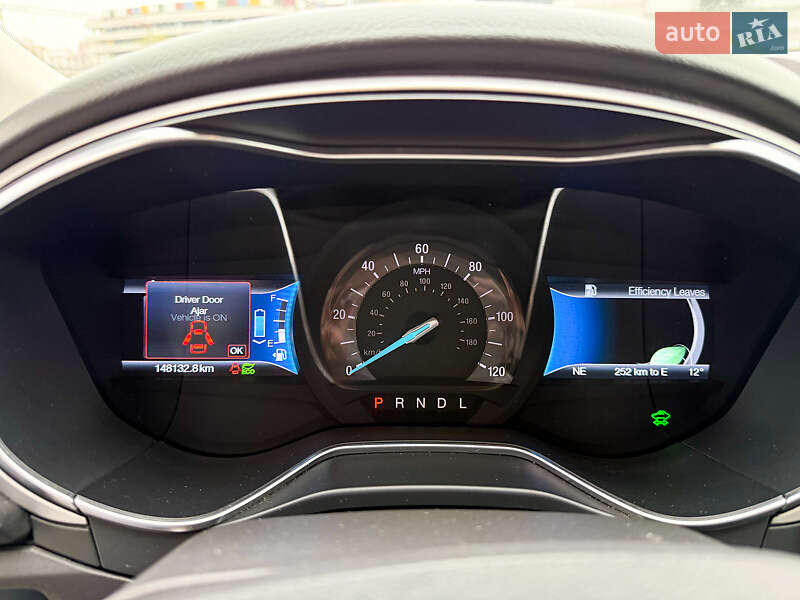 Седан Ford Fusion 2015 в Києві фото 5 Седан Ford Fusion 2015 в Києві