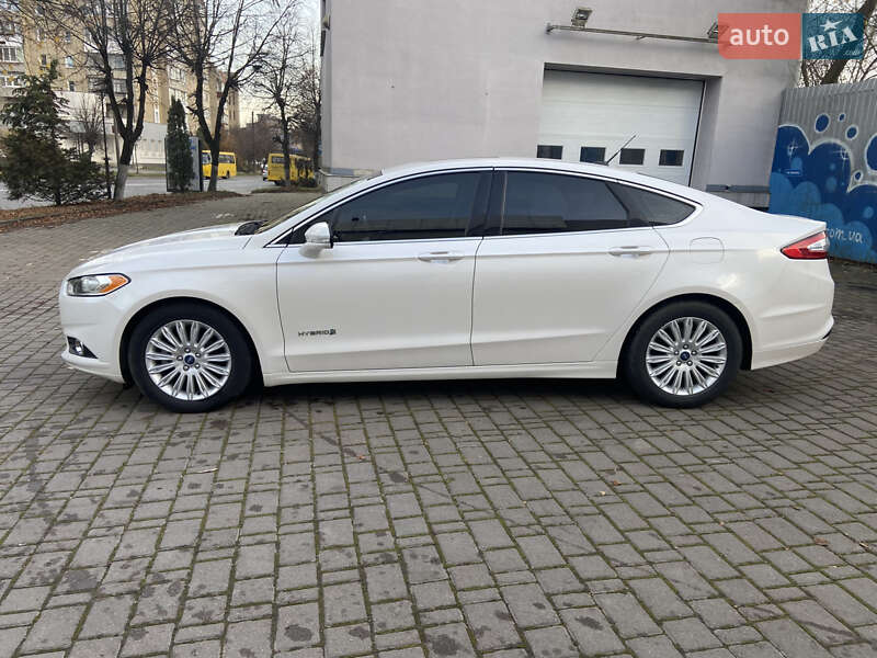 Седан Ford Fusion 2012 в Ивано-Франковске фото 2 Седан Ford Fusion 2012 в Ивано-Франковске
