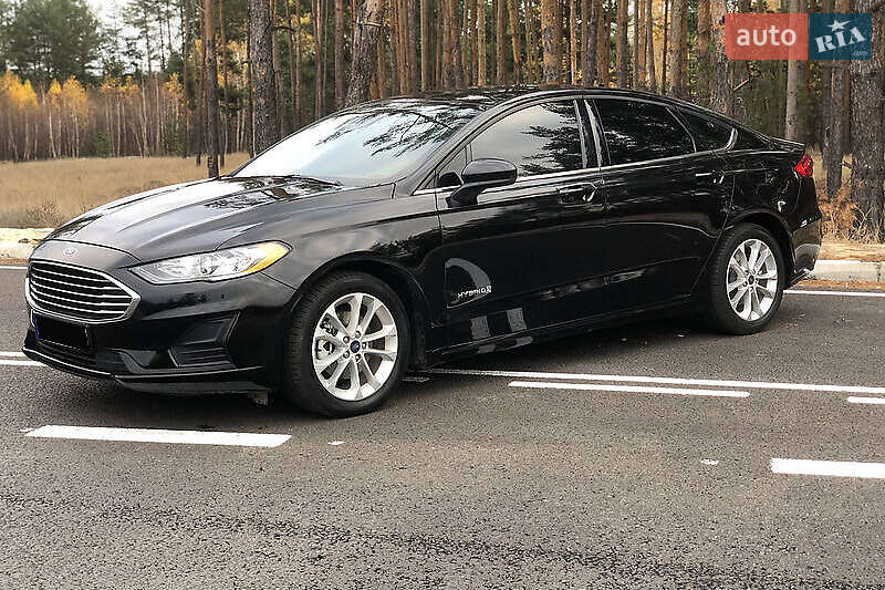 Седан Ford Fusion 2019 в Киеве фото 4 Седан Ford Fusion 2019 в Киеве
