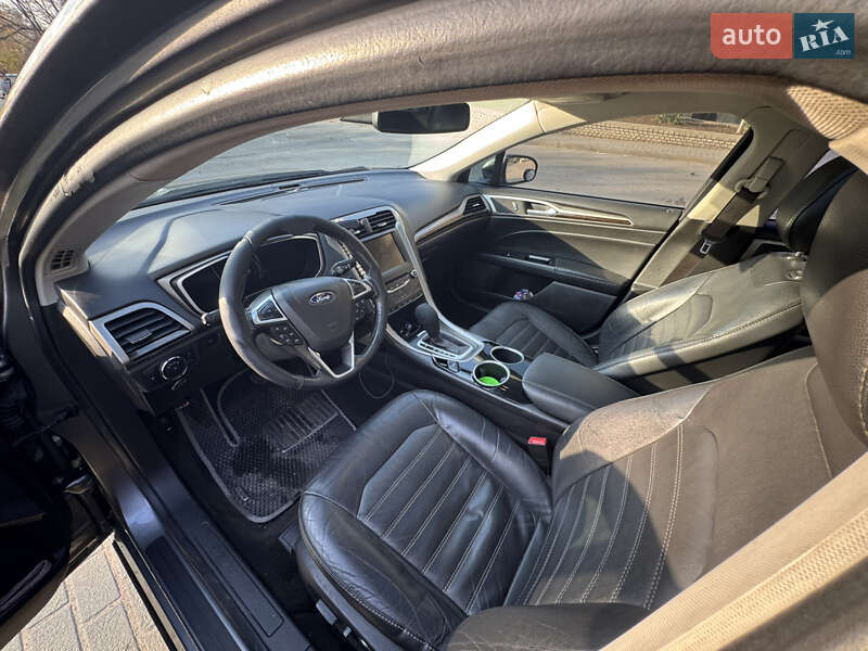 Седан Ford Fusion 2013 в Запорожье