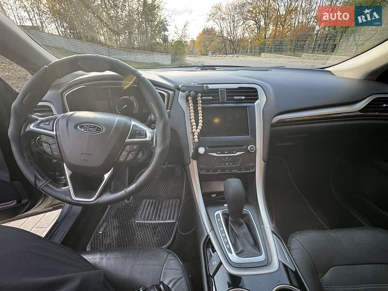 Седан Ford Fusion 2013 в Запорожье