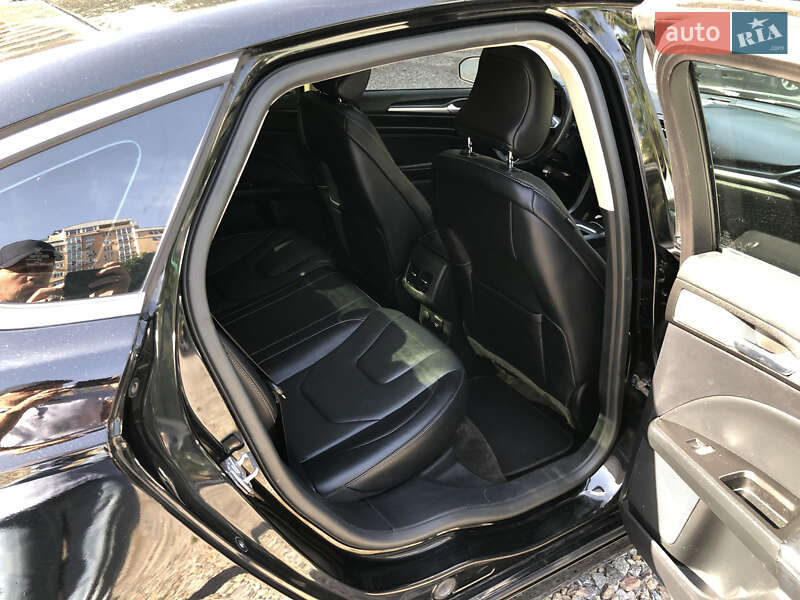 Седан Ford Fusion 2018 в Києві