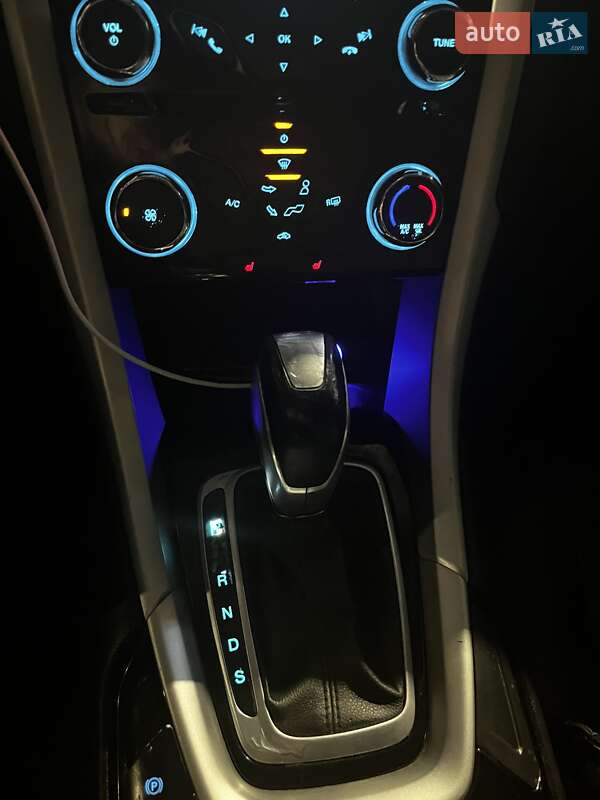 Седан Ford Fusion 2014 в Миколаєві