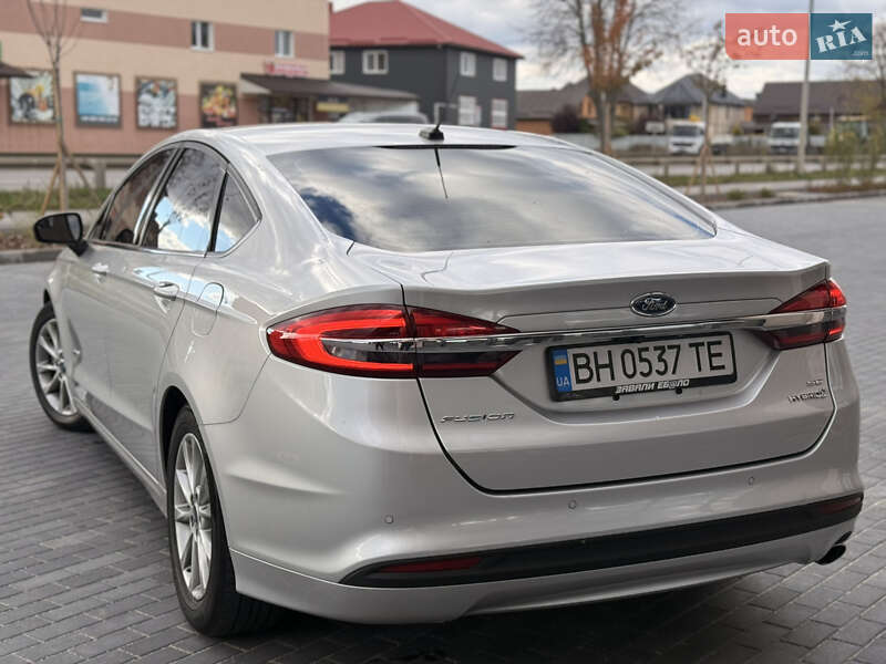 Седан Ford Fusion 2018 в Виннице