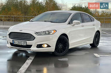 Седан Ford Fusion 2013 в Києві