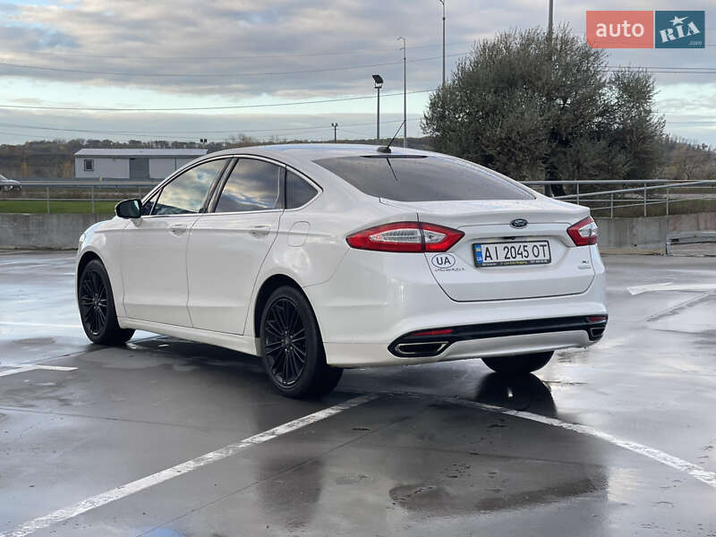 Седан Ford Fusion 2013 в Киеве