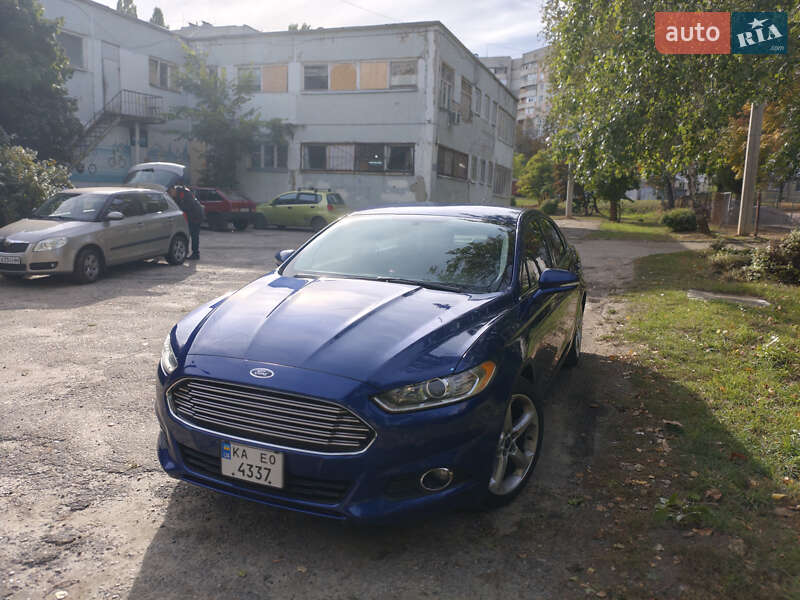 Ford Fusion 2015