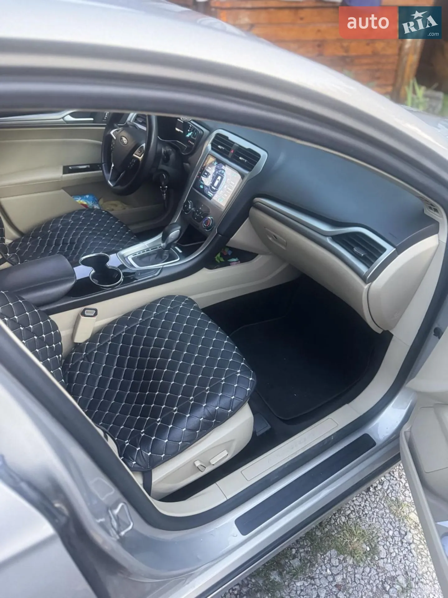 2015 Ford Fusion - мініатюра 23