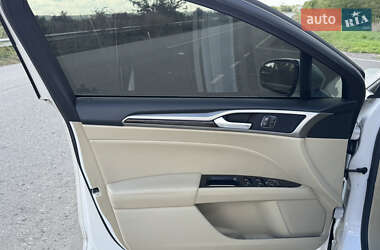 Седан Ford Fusion 2012 в Арцизе