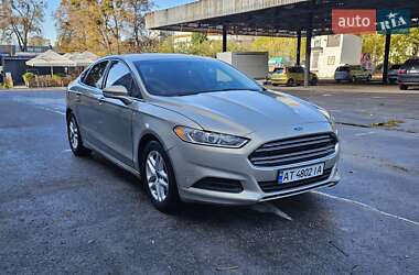 Седан Ford Fusion 2015 в Киеве
